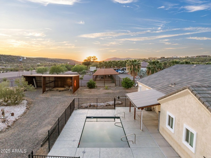 4045 Black Mountain Rd