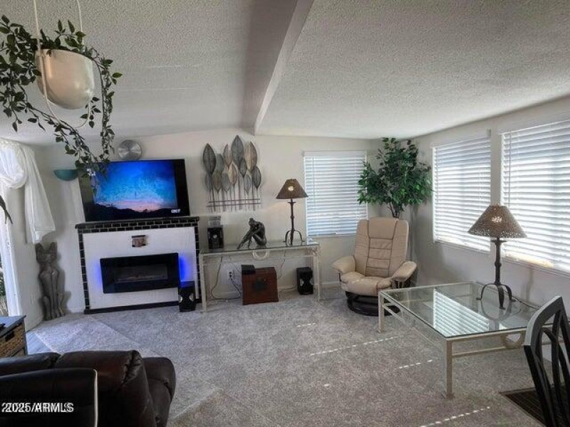 20250414151619301762000000-o