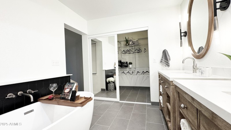 home_with_soaking_tub