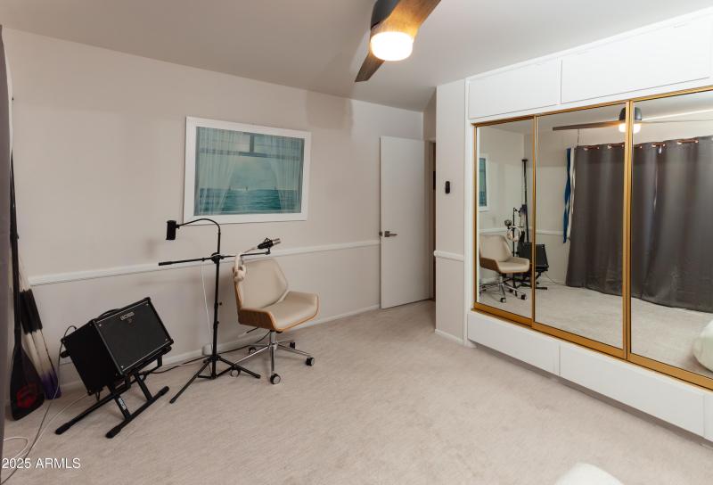 1326EarllDr-Interior-006-web