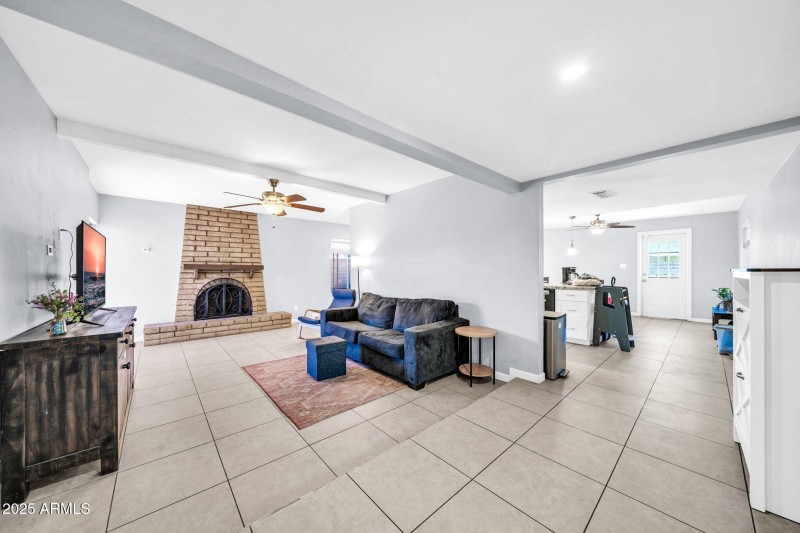 3743 W Sahuaro Dr-10