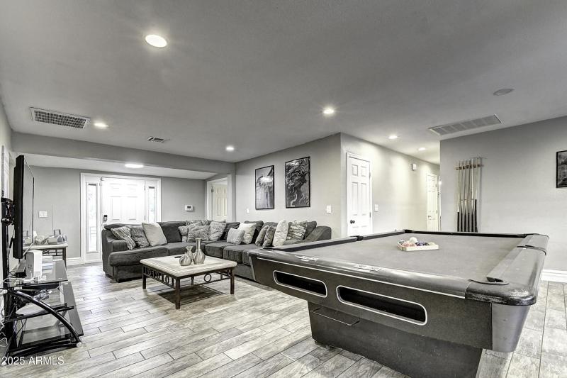 4101 E Nisbet Rd (6)