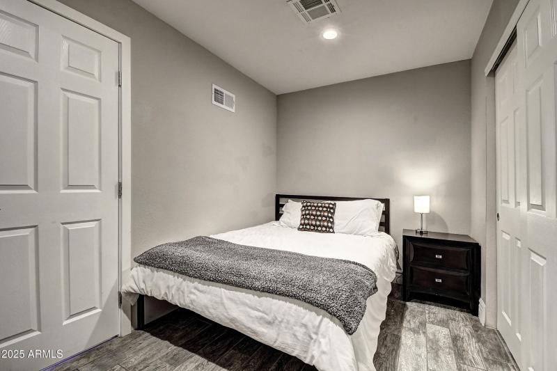 4101 E Nisbet Rd (18)