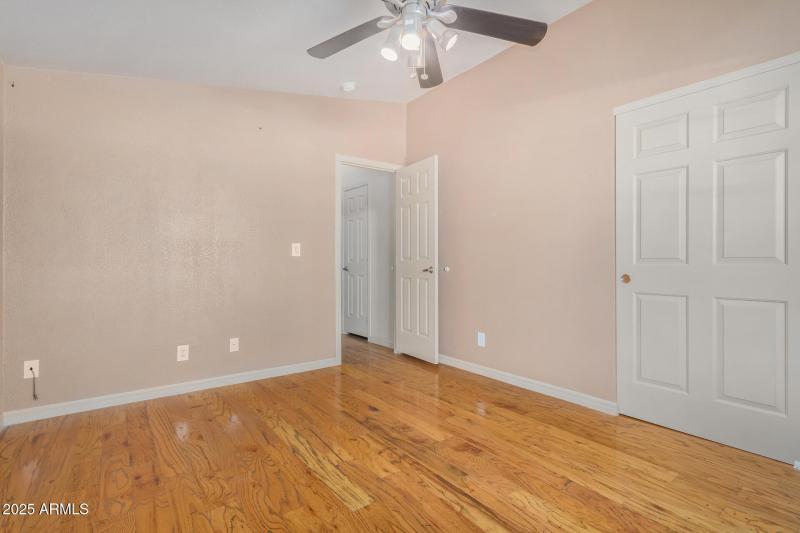 3301 S Goldfield Rd Unit 1017