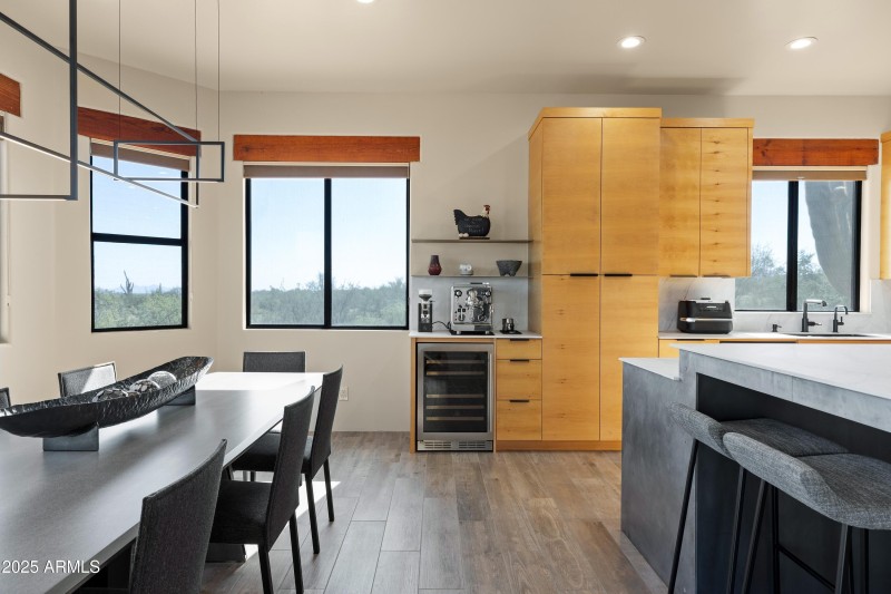 Spacious Dining Area