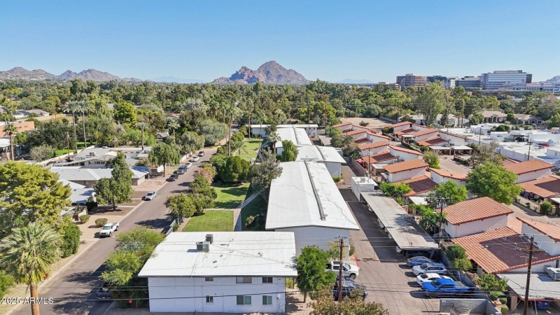 25-web-or-mls-N 20th St 201-S1011-025