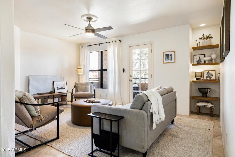 07-8787 E Mountain View Rd, #2040_07