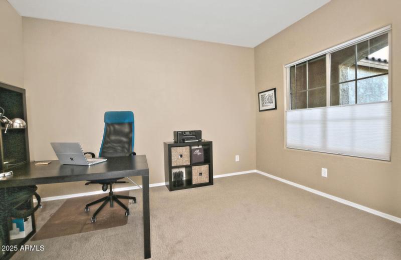 5763 W Admiral Way Florence AZ-large-009