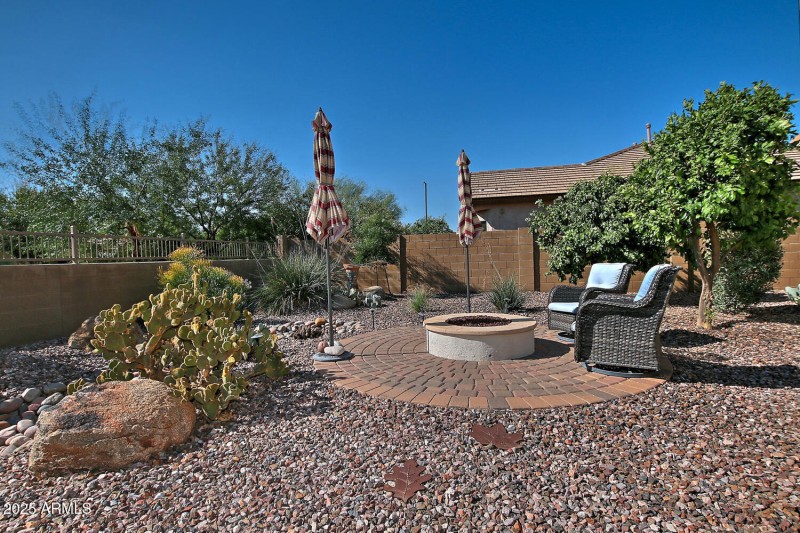 5763 W Admiral Way Florence AZ-large-042