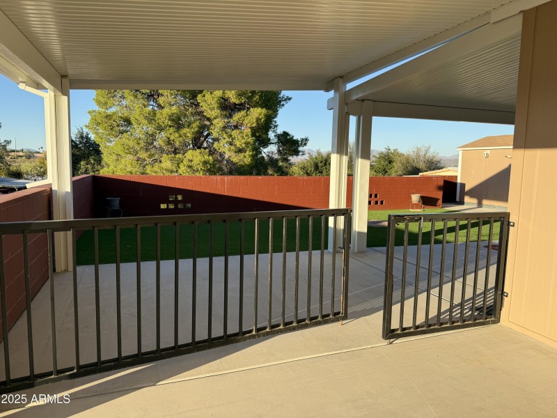 Gate to Back yard opens wide