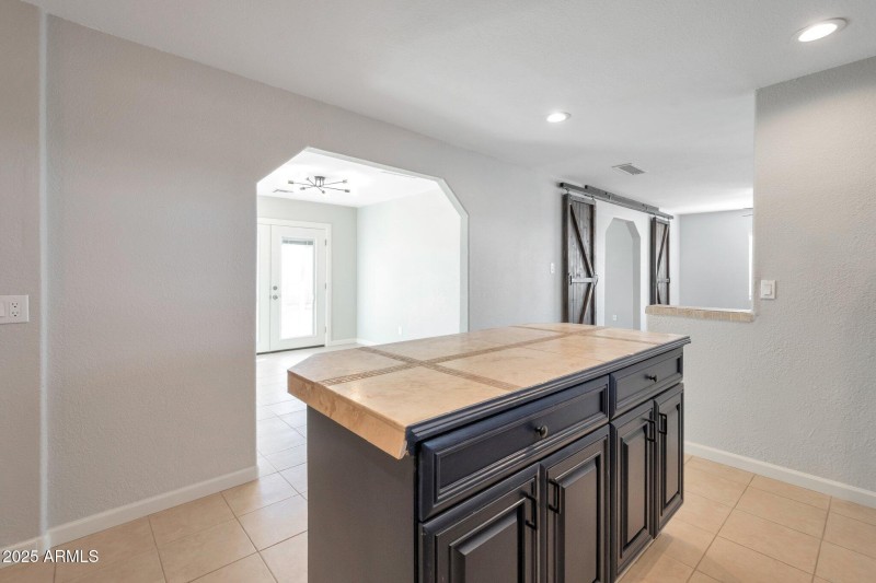 9-web-or-mls-Qp-7122