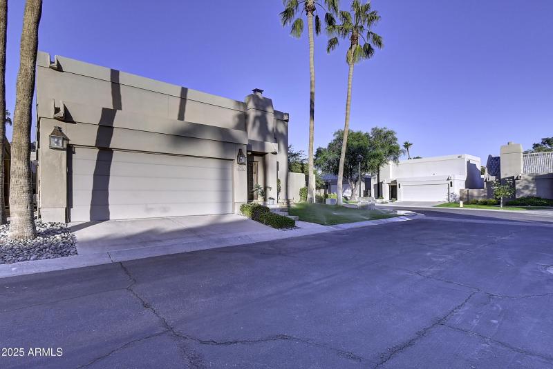 3050E Marlette Ave (5)