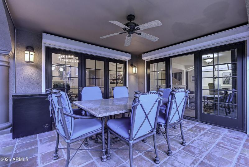 3050E Marlette Ave (12)