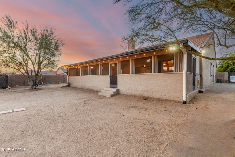 AZ Room on back of home