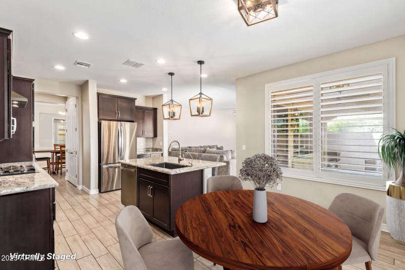 Radioactive _23 VS Watermark