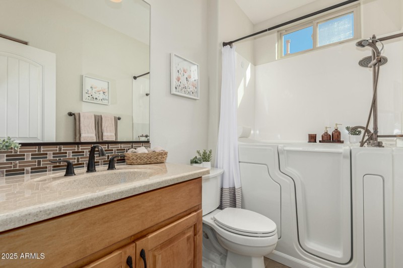 Bath 2 Safe Step walk in tub