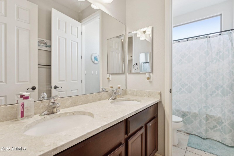 40-web-or-mls-30522-n-rebecca-ln