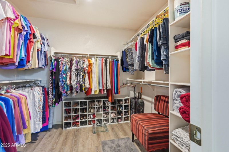 Walk-in Closet
