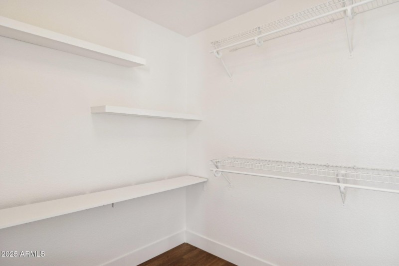 25-web-or-mls-1156-n-san-benito-dr