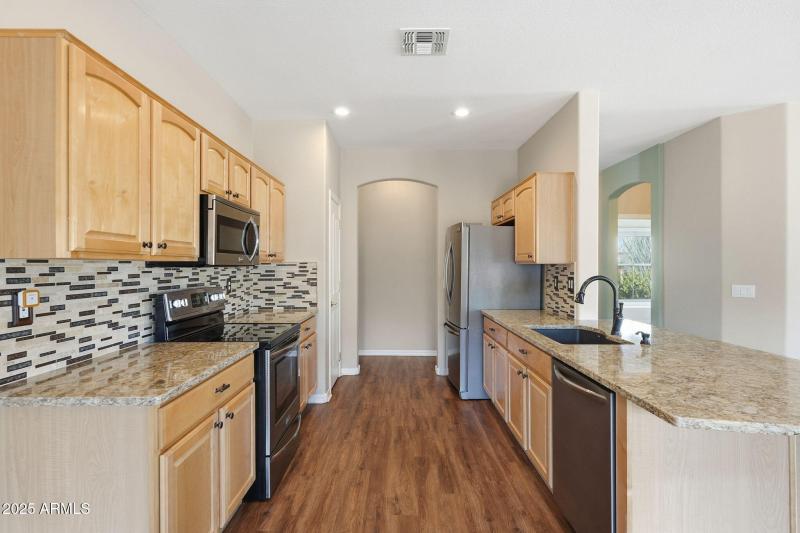 14-web-or-mls-014_ListerPros