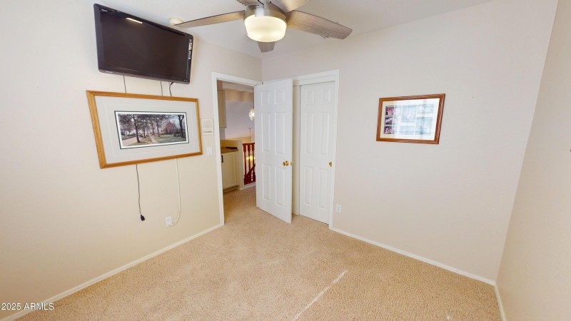 7804-W-Julie-Dr-11122025_172246