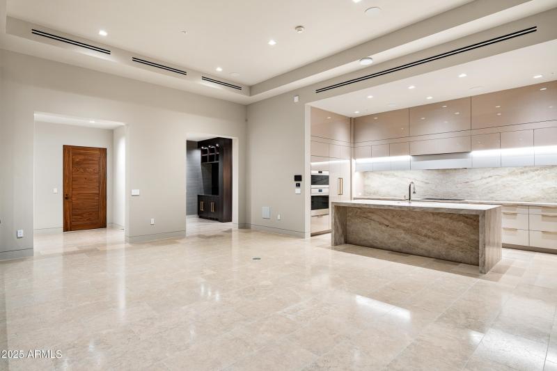 6587 N Palmeria Blvd #3010 (5 of 41)