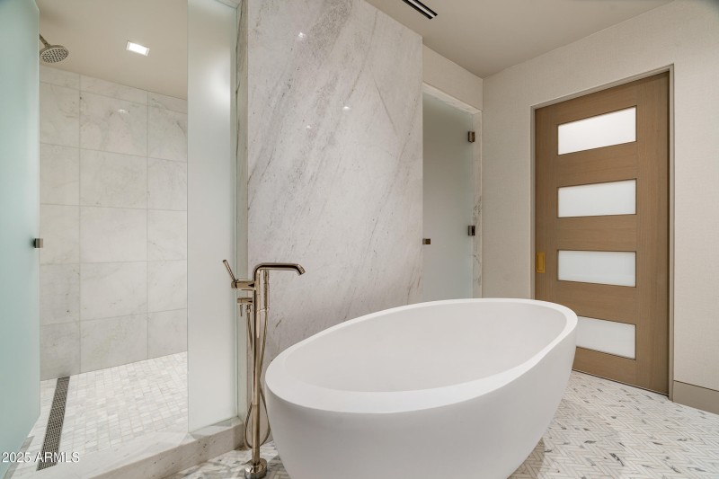 6587 N Palmeria Blvd #3010 (18 of 41)