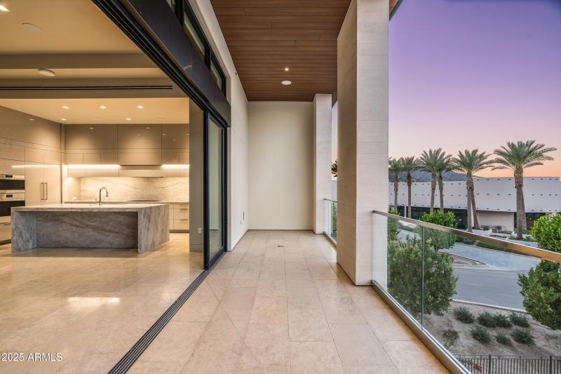 6587 N Palmeria Blvd #3010 (33 of 41)