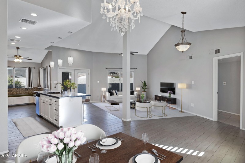 792 W El Monte Pl-8_VS