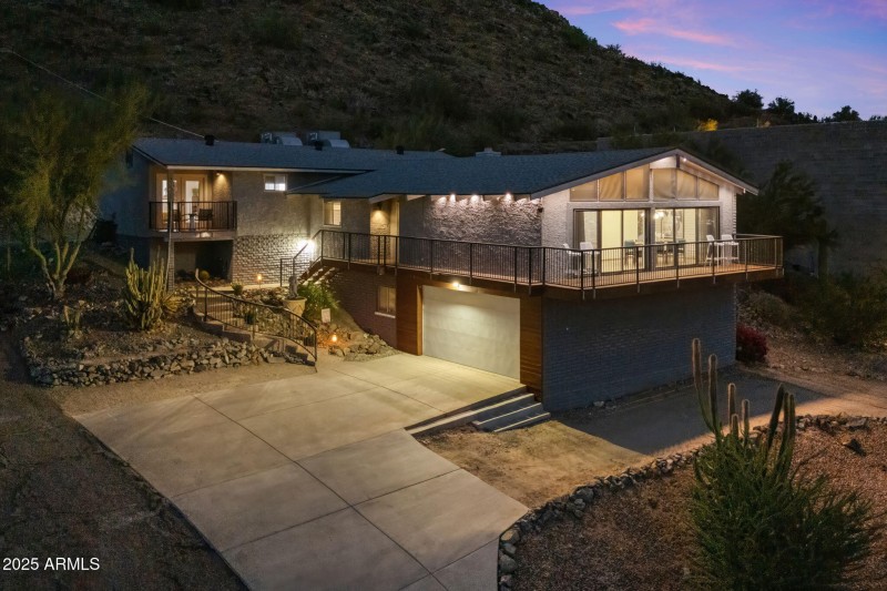 306 W Camino Vista, Phoenix 85021