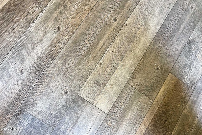 Porcelain tile floors throughout