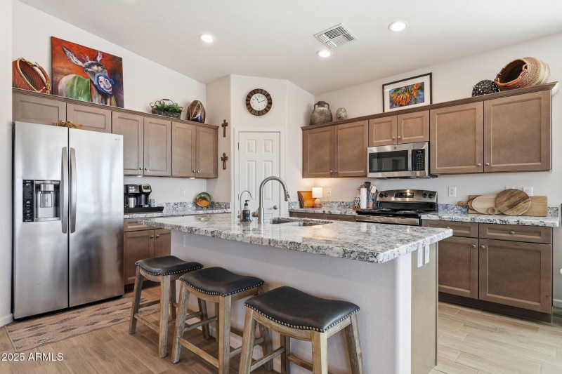 14-web-or-mls-020_ListerPros