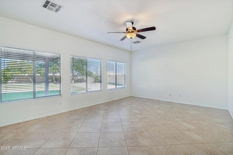 5-print-N Bobcat Way-S1311-005