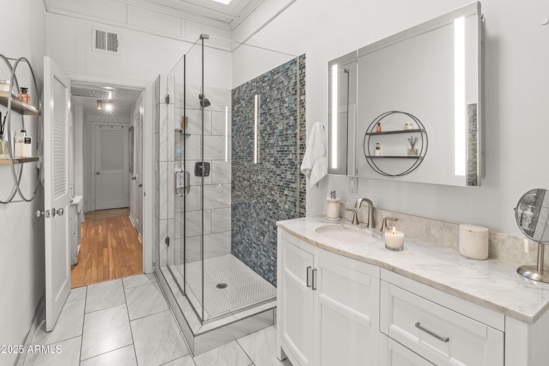 4540 N 44th St Unit 2-22