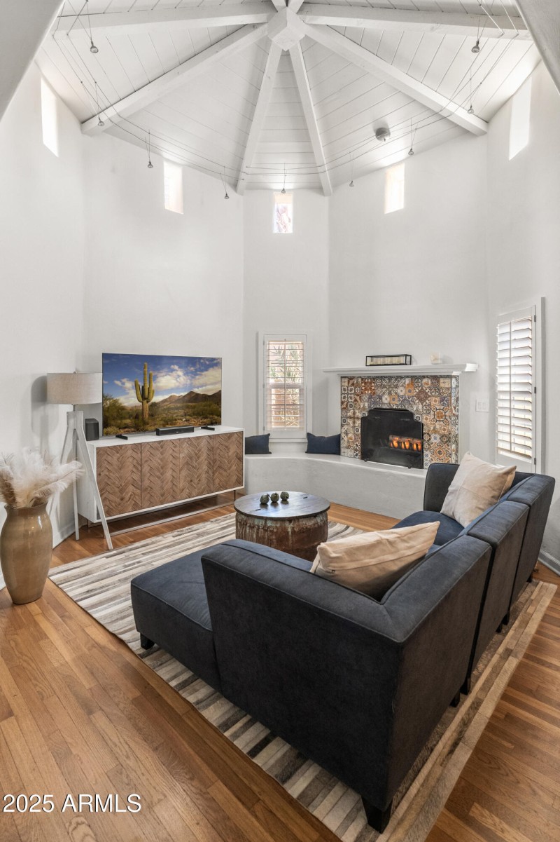 4540 N 44th St Unit 2-2