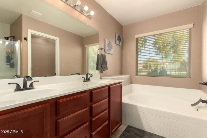 20 - DEL RANCHO 22280