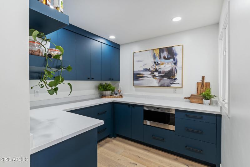 Scullery w/ Pebble Ice and Microwave