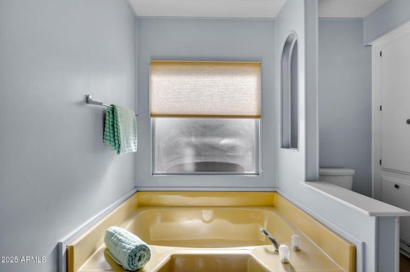 24-web-or-mls-Utah-32