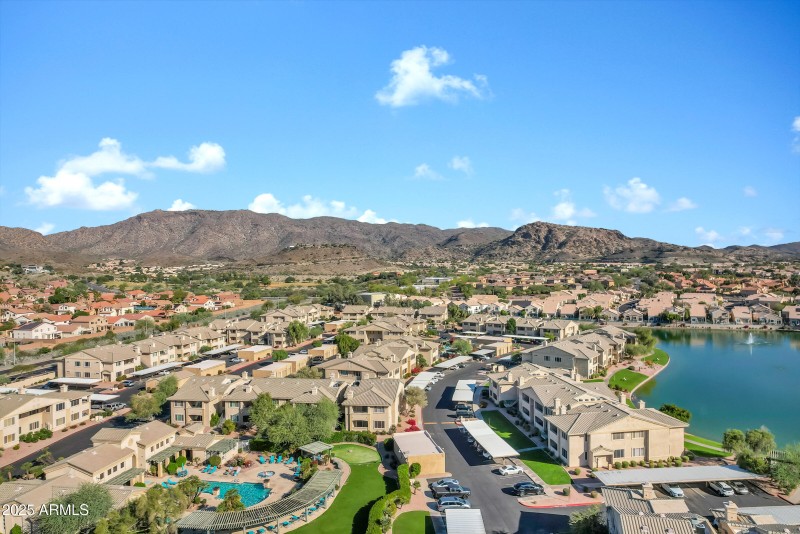 16013 S Desert Foothills Pkwy apt 2117-2