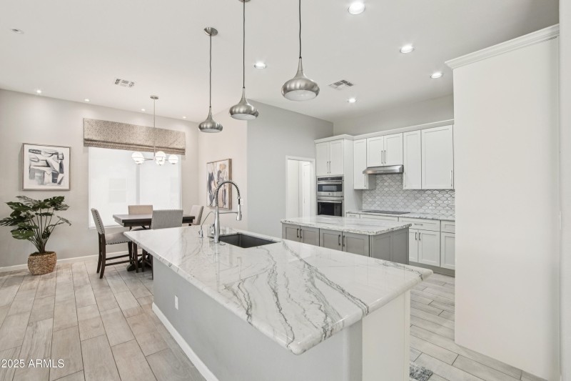 10-print-E Texas Ebony Dr-S1311-010