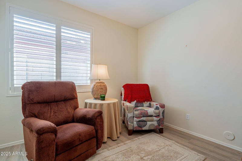 25-web-or-mls-Elderberry-25