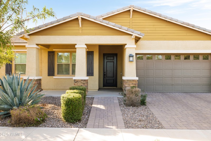 Front_of_Home_Photo_2