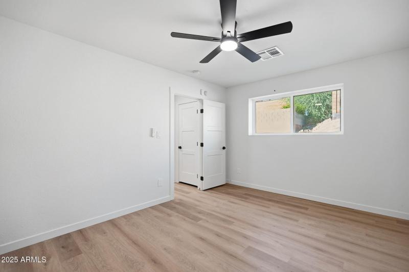 23-web-or-mls-023_ListerPros