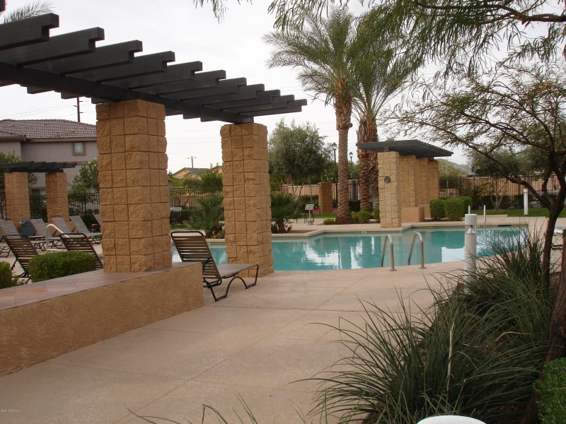 Community Pool and Spa