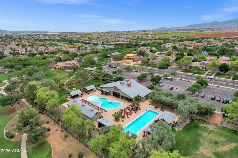 46-web-or-mls-15360-w-corrine-dr