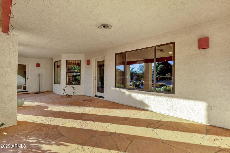 78-web-or-mls-1911-e-bruce-ave