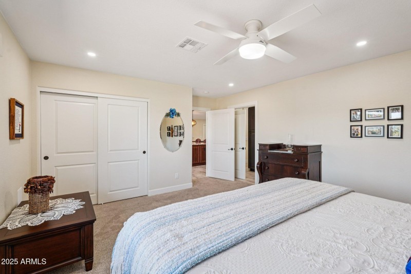 21-web-or-mls-N 109th Ave-S1511-021