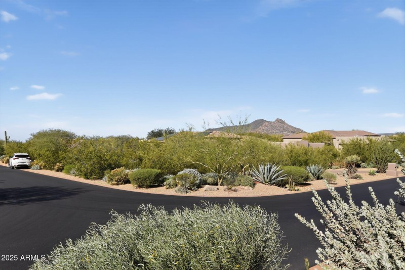 08_33948_North_81st_Street_Scottsdale_Ar