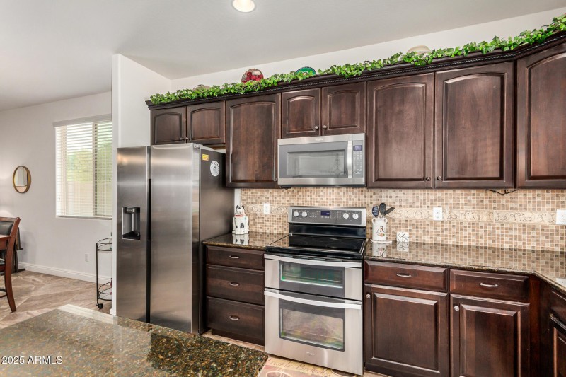 Under Cabinet Lighting