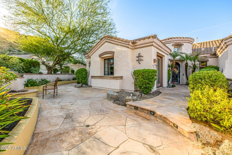 Front Courtyard Entry
